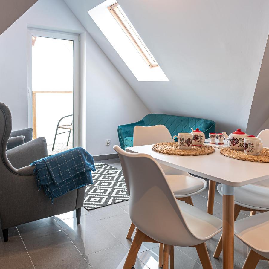 Velo Apartamenty Czorsztyn Exteriör bild